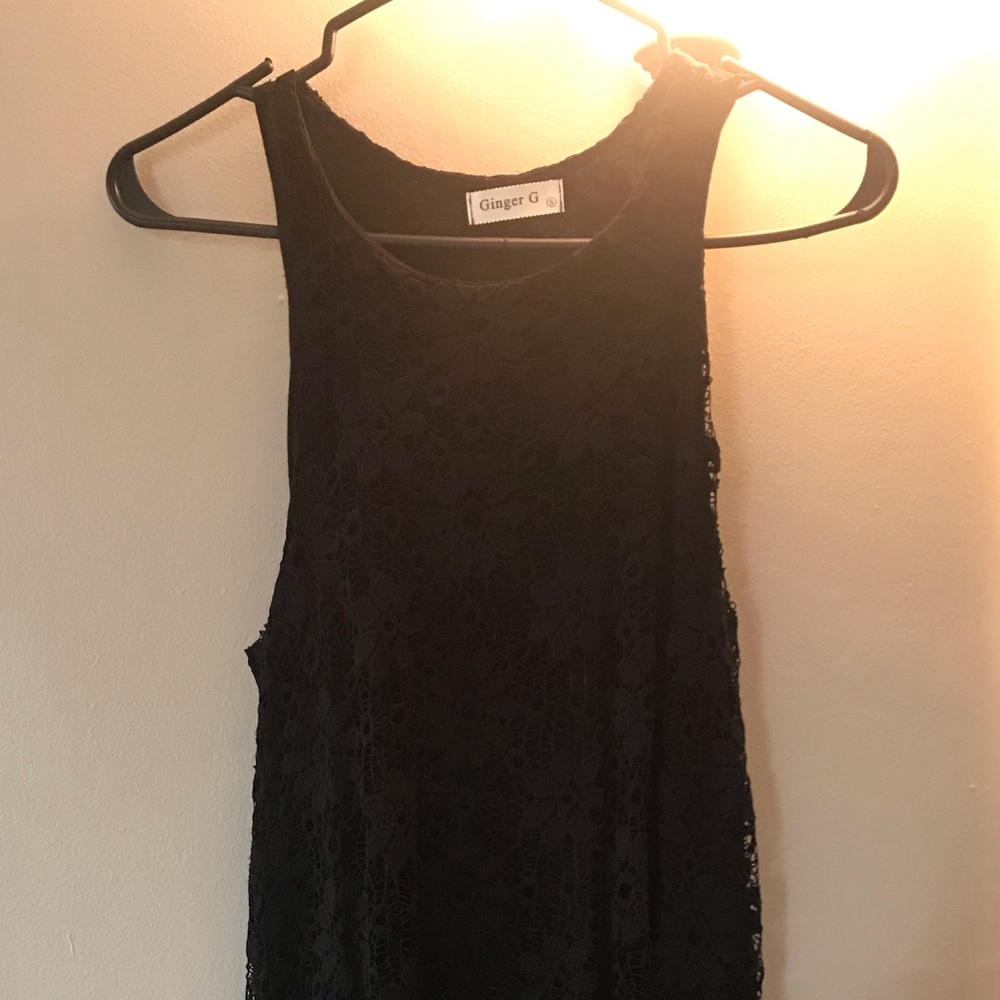 Sleeveless Black Lace Dress
